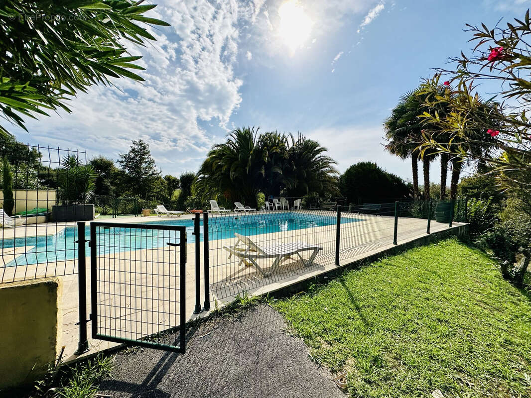 Appartement à ARBONNE