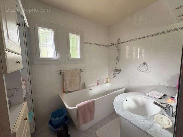 Maison à ROU-MARSON