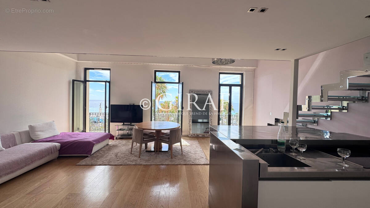 Appartement à NICE