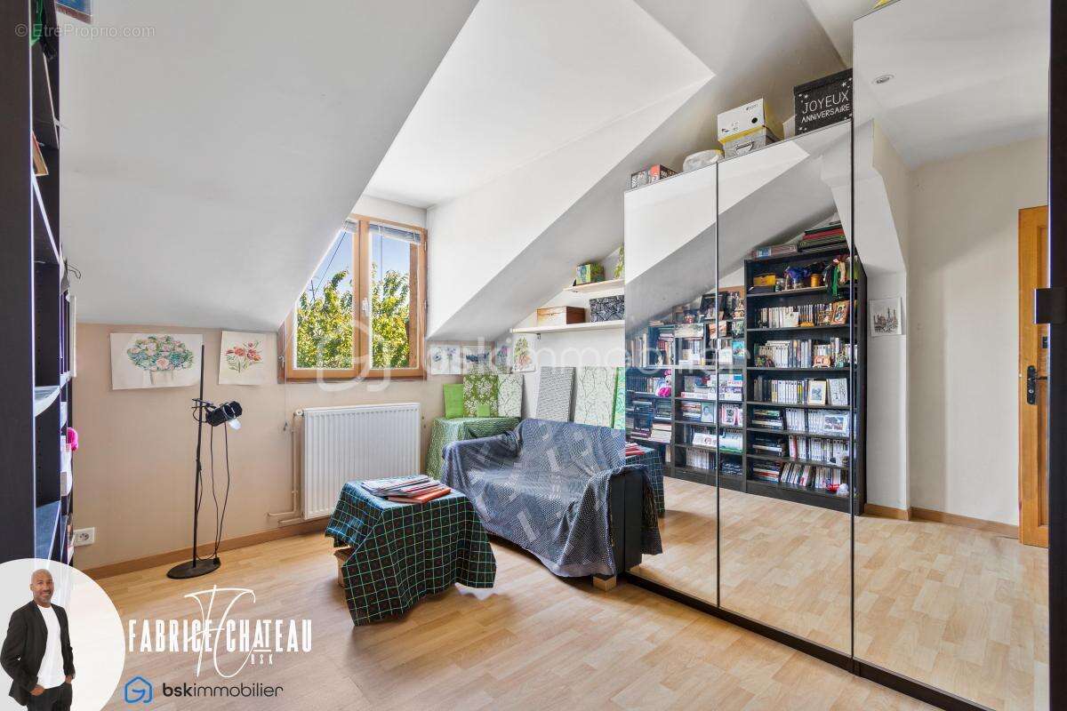 Maison à PIERRELAYE