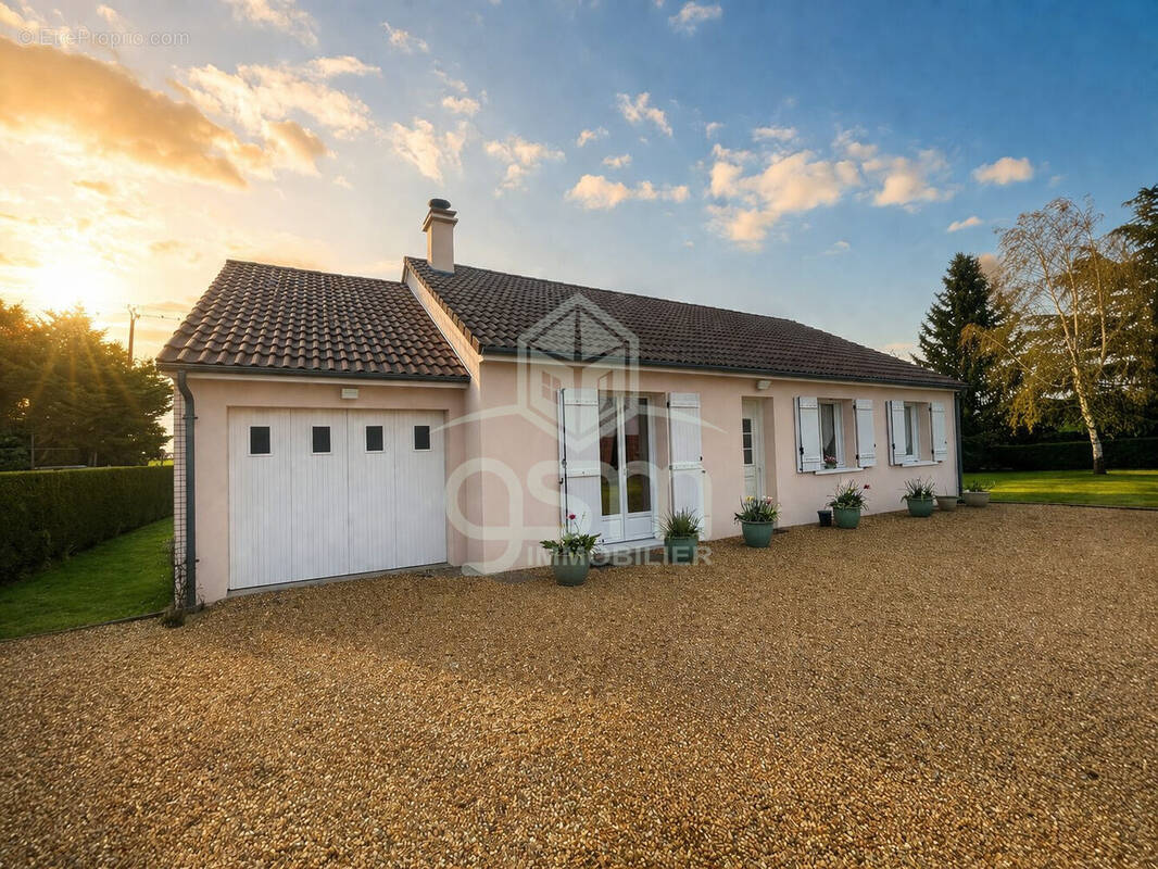 Maison à SORIGNY