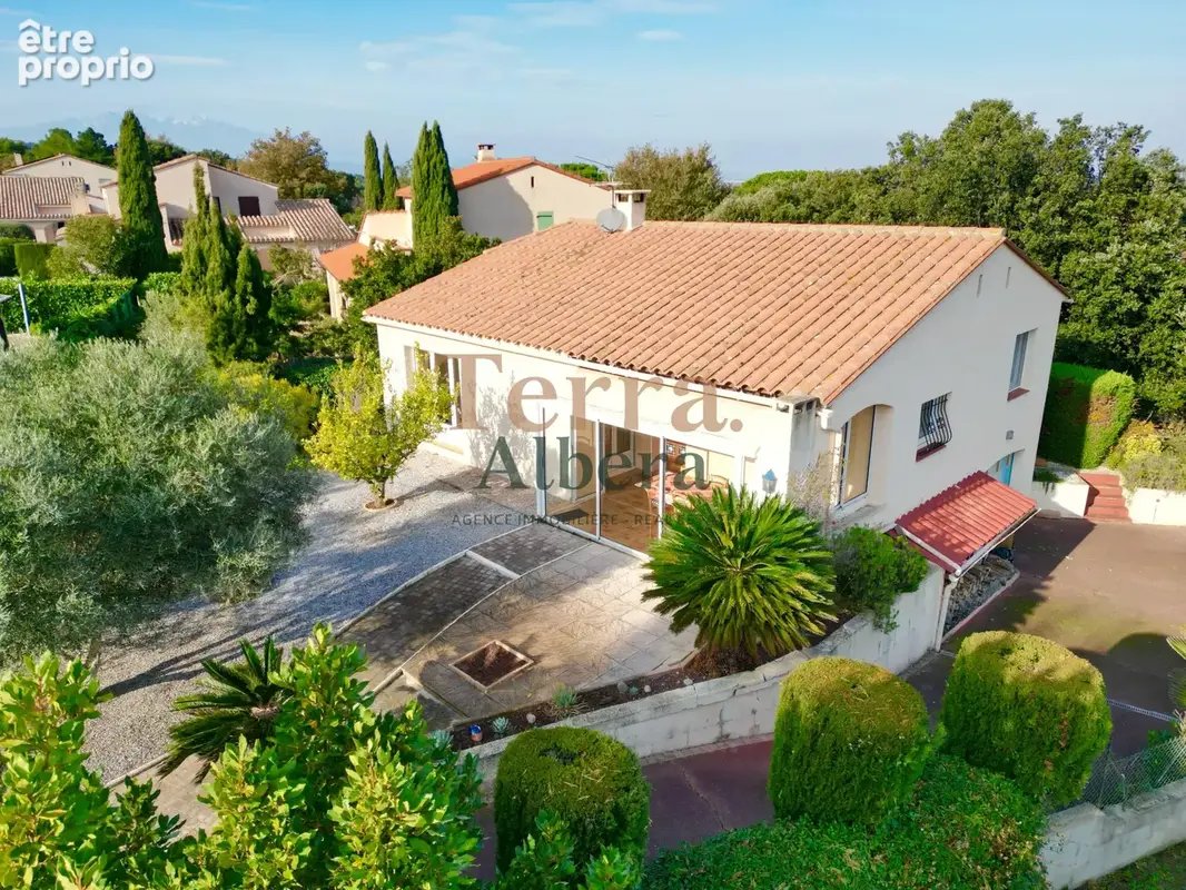 Maison à LAROQUE-DES-ALBERES