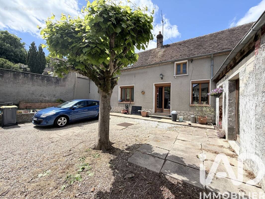 Photo 1 - Maison à CHAMPIGNY