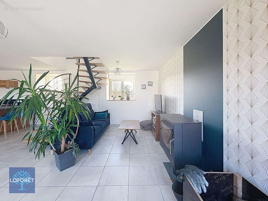 Maison à LA PELLERINE