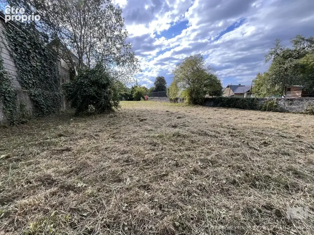 Terrain à OSSUN