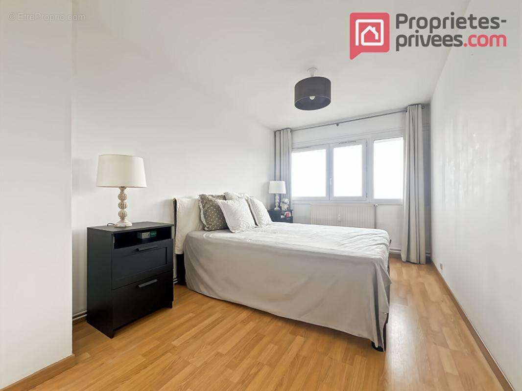 Appartement à MONS-EN-BAROEUL