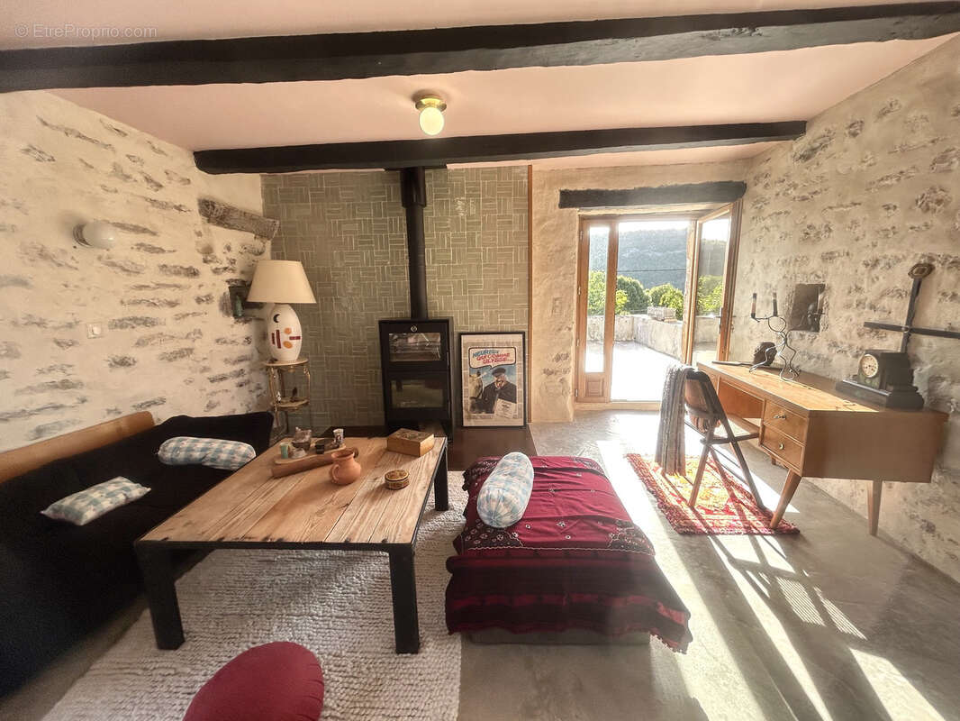Maison à SAUJAC