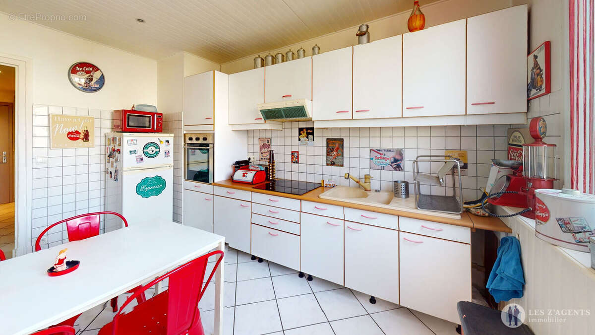 Appartement à SAINT-MARTIN-D'HERES