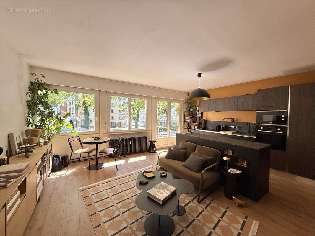 Appartement à LA MADELEINE