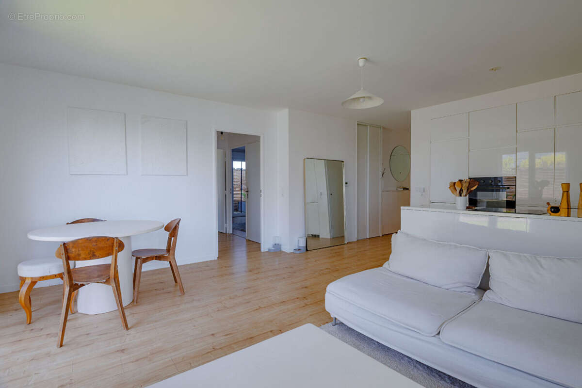 Appartement à VAULX-EN-VELIN