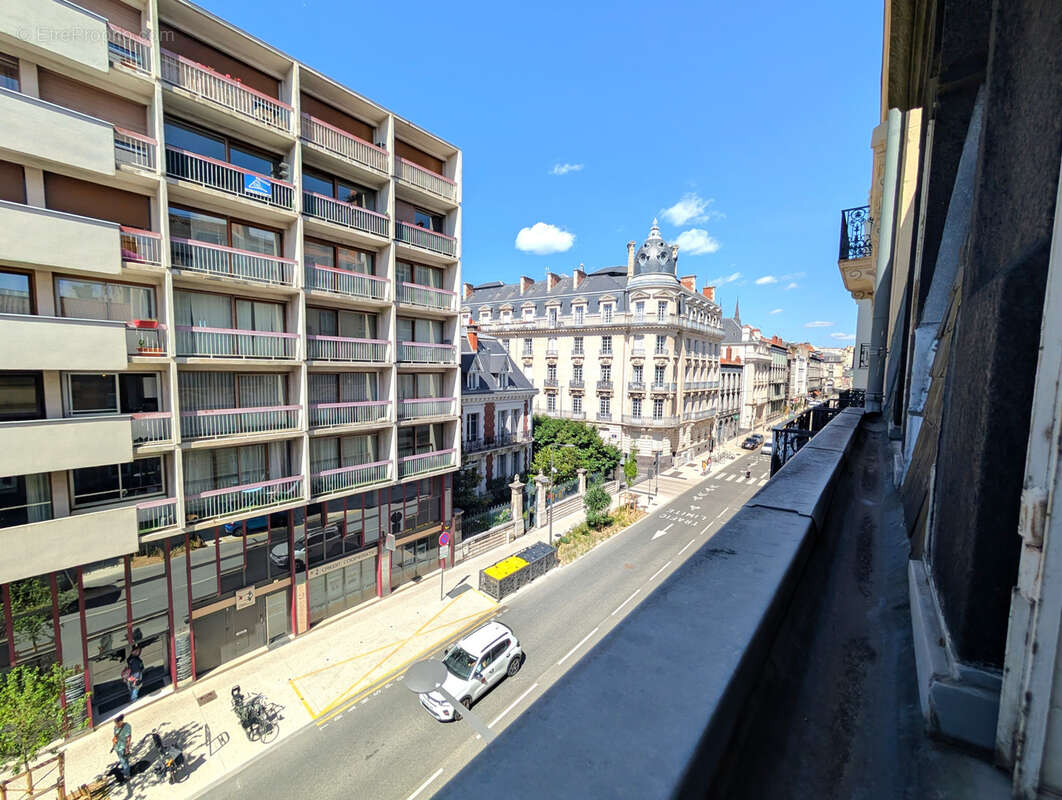 Appartement à CLERMONT-FERRAND