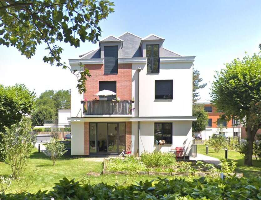 Appartement à LE VESINET