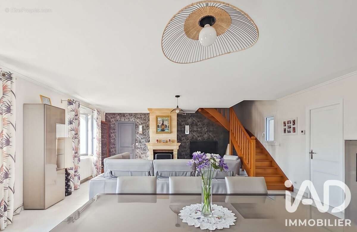 Maison 148 m² à Bricqueville-La-Blouette  - photo 5