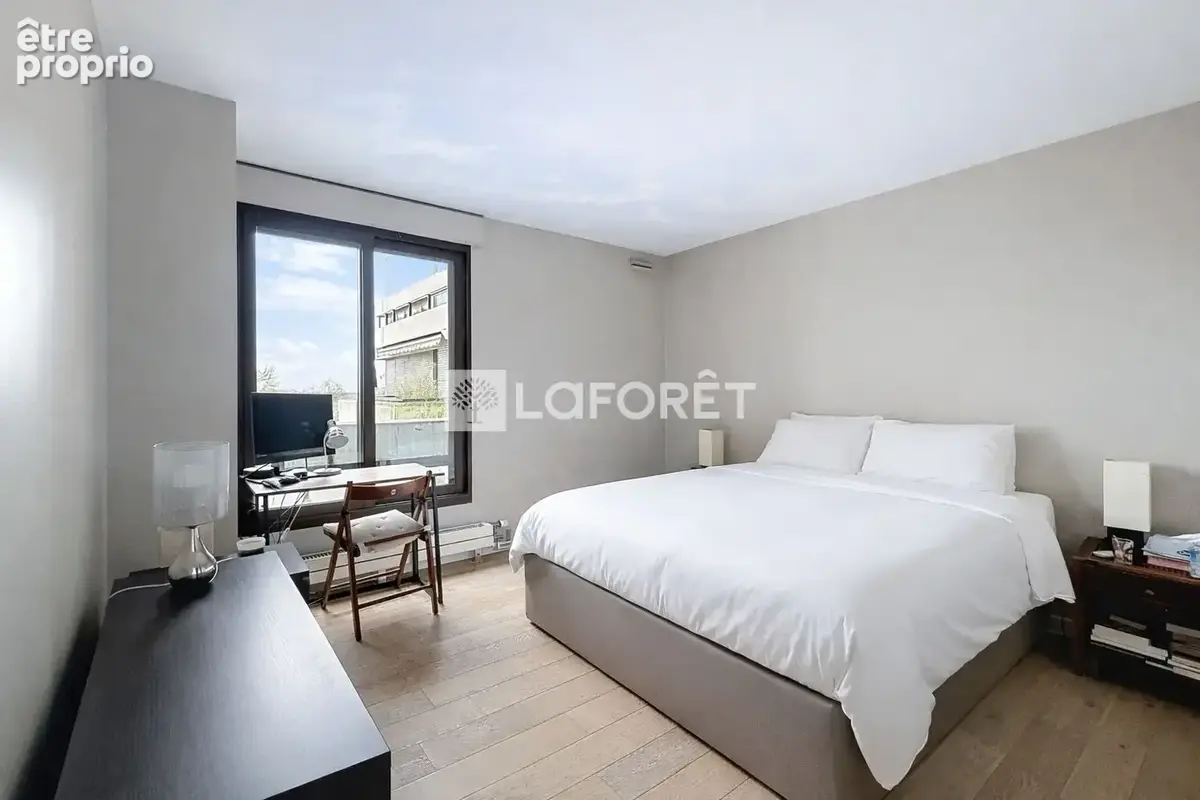 Suresnes centre ville 5 pièce(s) 112.11 m2 - photo 9