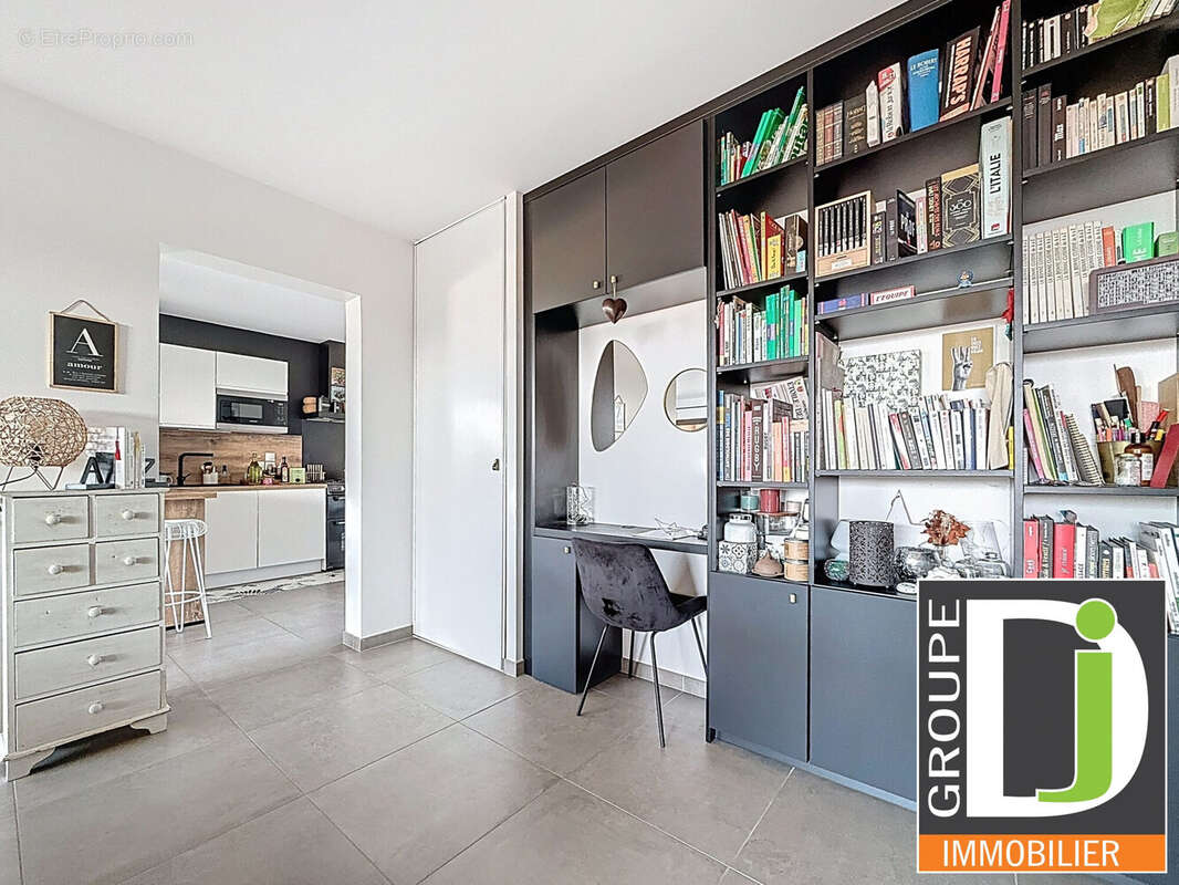 Appartement 90 m² à Etoile-Sur-Rhone  - photo 4