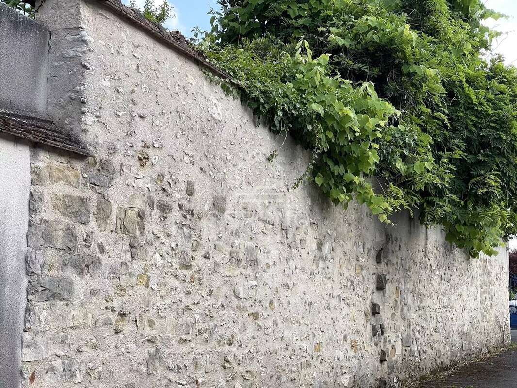 Maison à MORET-SUR-LOING