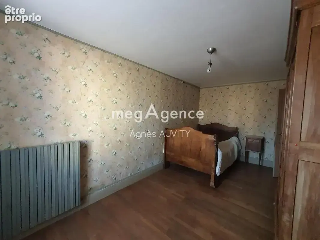 Maison de caractère avec grange et écurie attenante - photo 8
