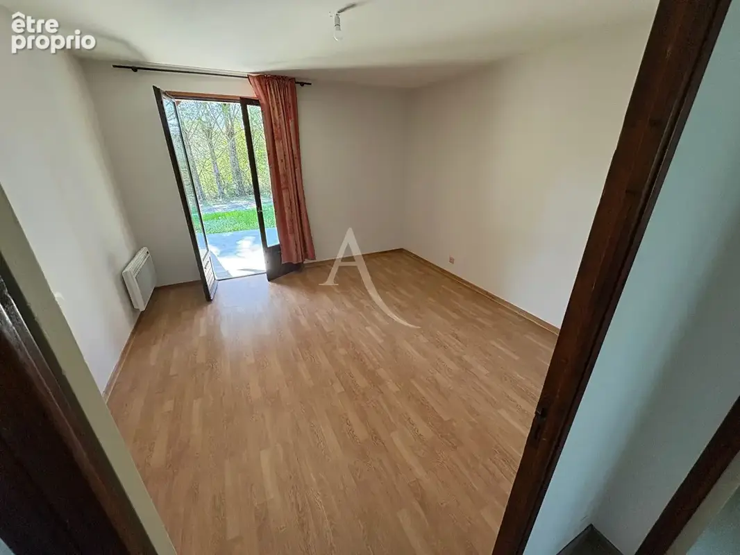 Maison 5 chambres et terrain à Négrepelisse, secteur boisé et verdoyant - photo 9