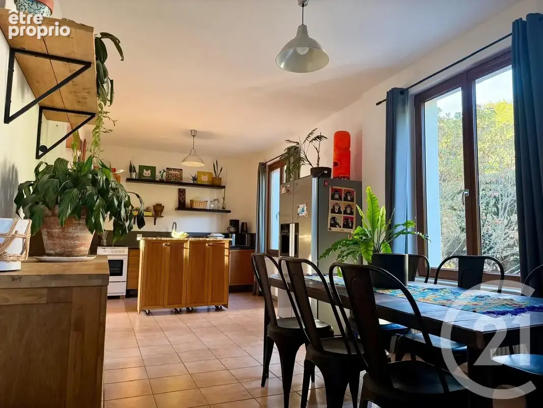 Maison 5 pièces 124 m² à vendre à Ivry-La-Bataille (27540) - photo 2