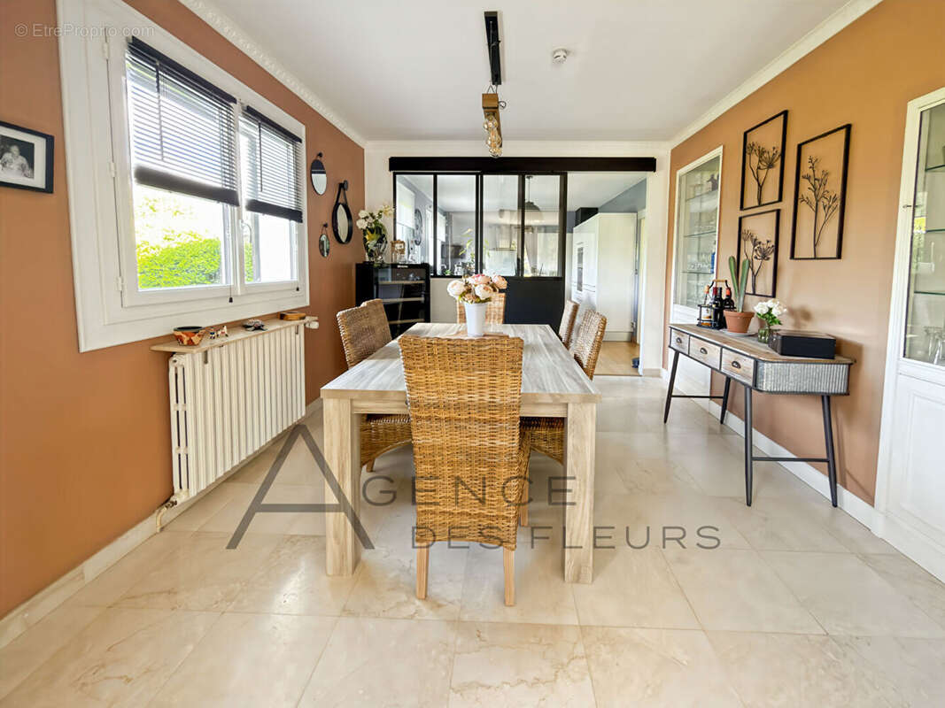 Maison à LE THUIT-SIGNOL