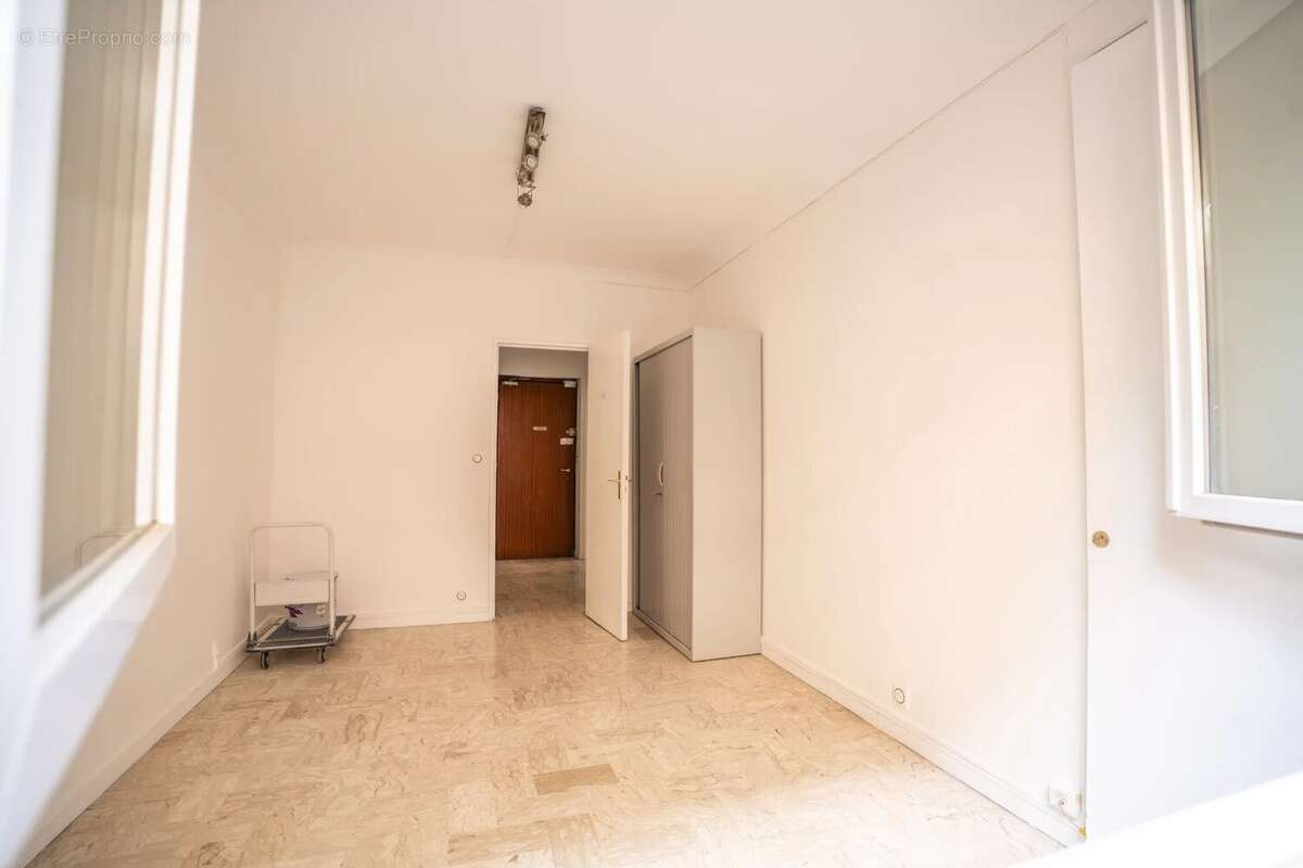 VENTE 4 pièces   - Nice Riquier - photo 3