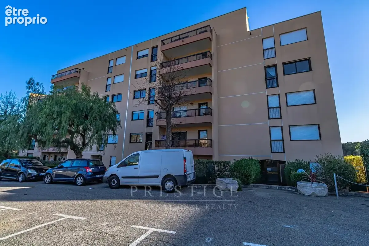 Le golfe juan, 2 pièces  avec terrasse sud, cave, parking - photo 13