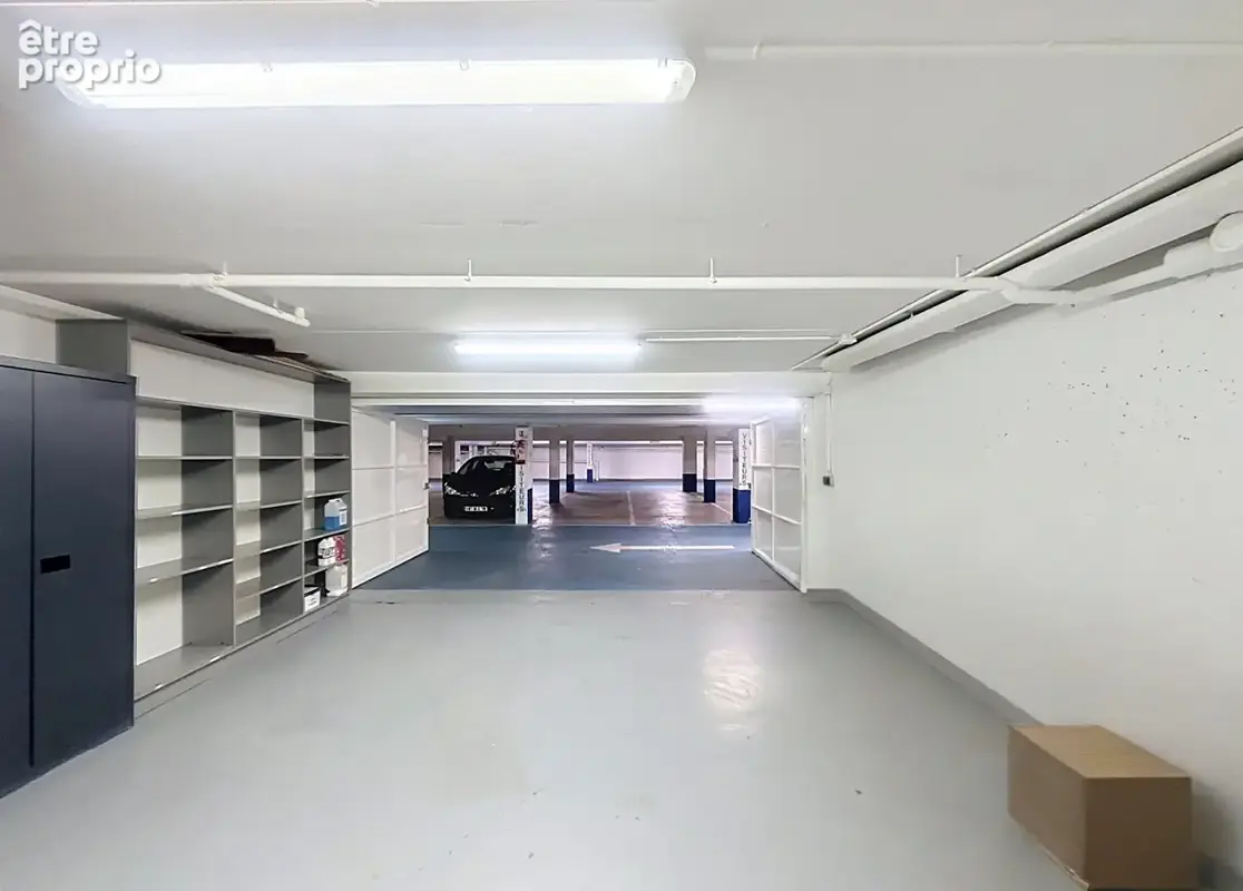 Double box 28 m² ? sécurisé et facilement accessible - photo 4