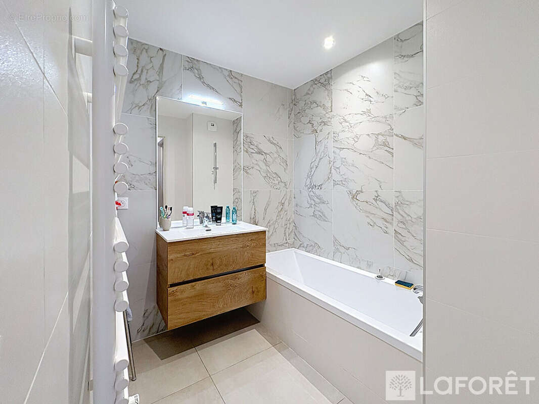 Appartement à CALUIRE-ET-CUIRE