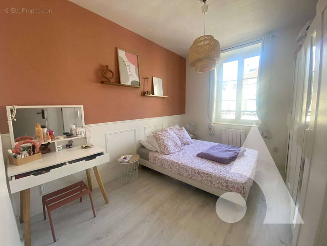 A VENDRE / Appartement  CREPY EN VALOIS /  1 chambre - garage - photo 6
