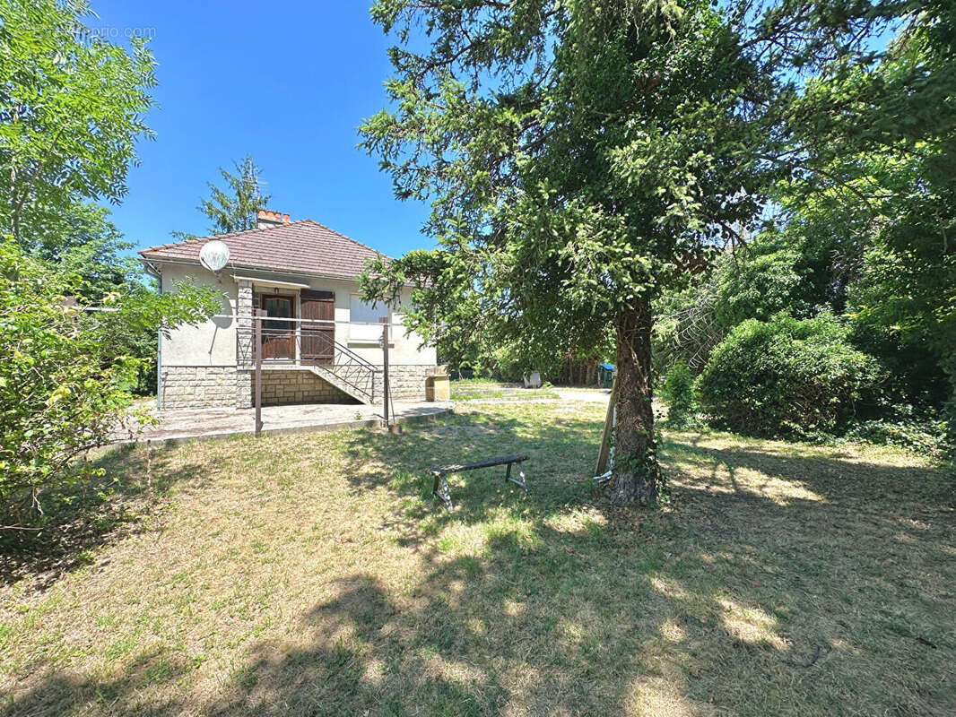 Maison à BEAUMONT-DU-GATINAIS