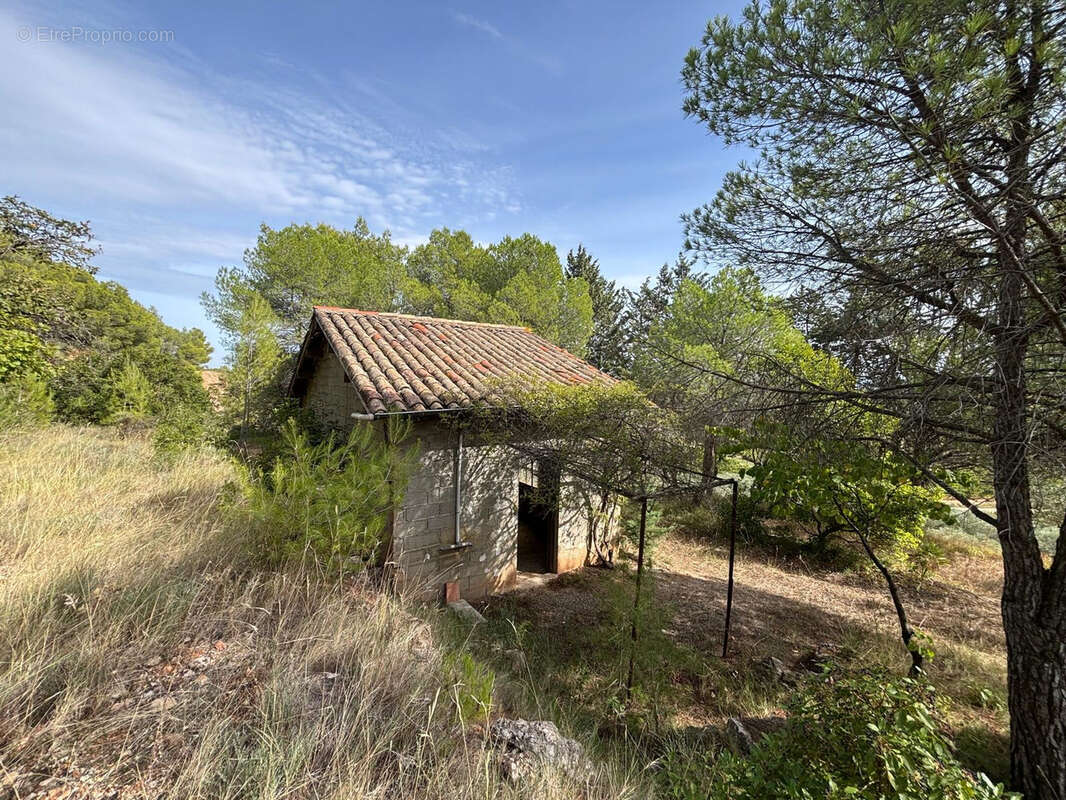 Terrain à PUISSERGUIER