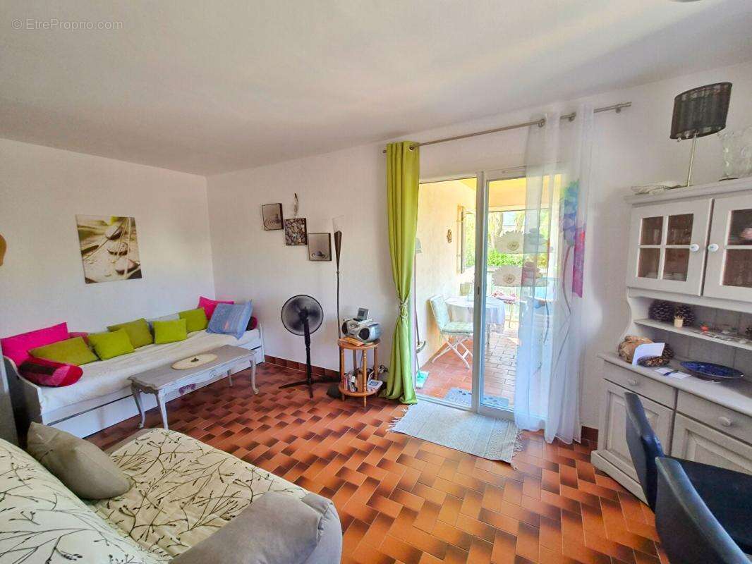 Studio bandol residence avec piscine- proche plages a pied - photo 3
