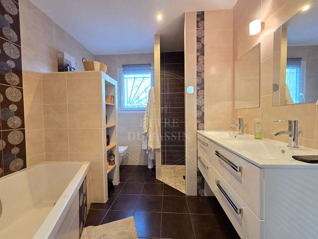 Maison  4 pièce(s) 142 m2 Lacanau de Mios - photo 15