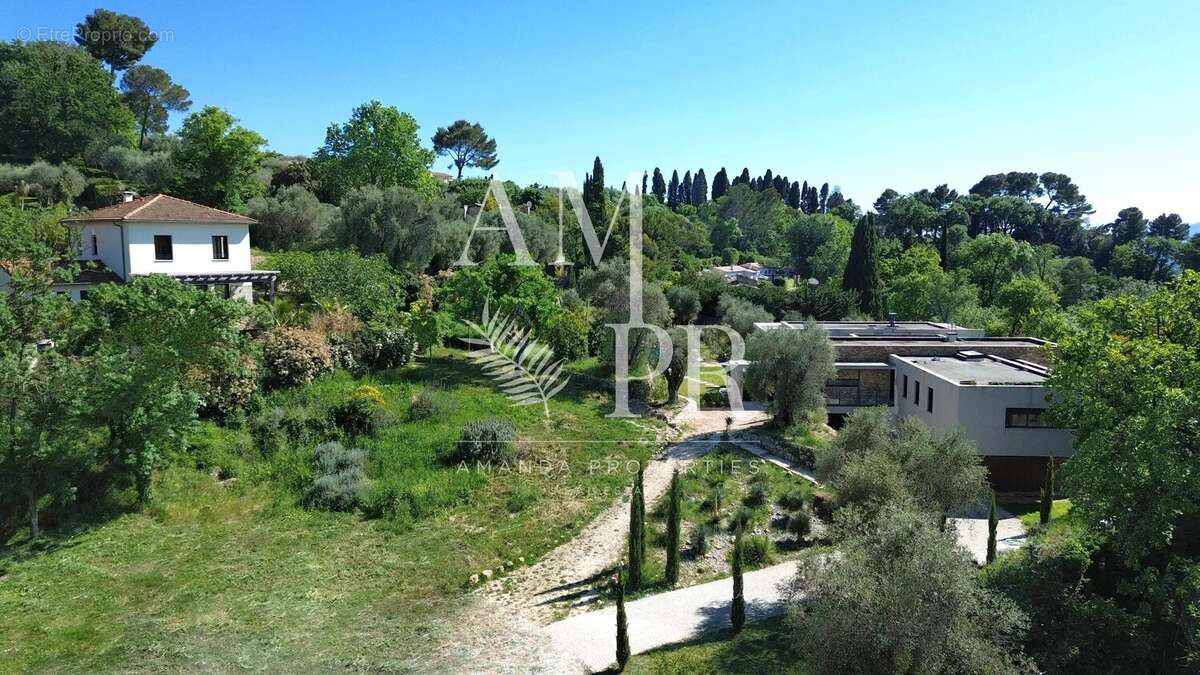 Maison à MOUGINS