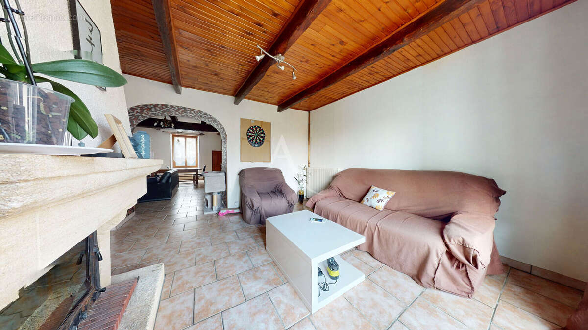Maison à VIVONNE
