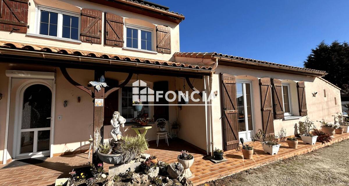 Maison à SAUJON