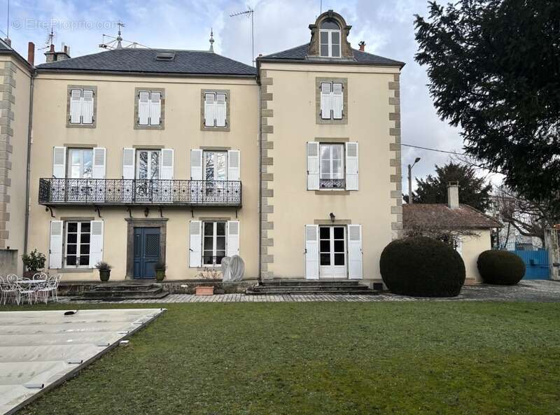 Maison à ISSOIRE