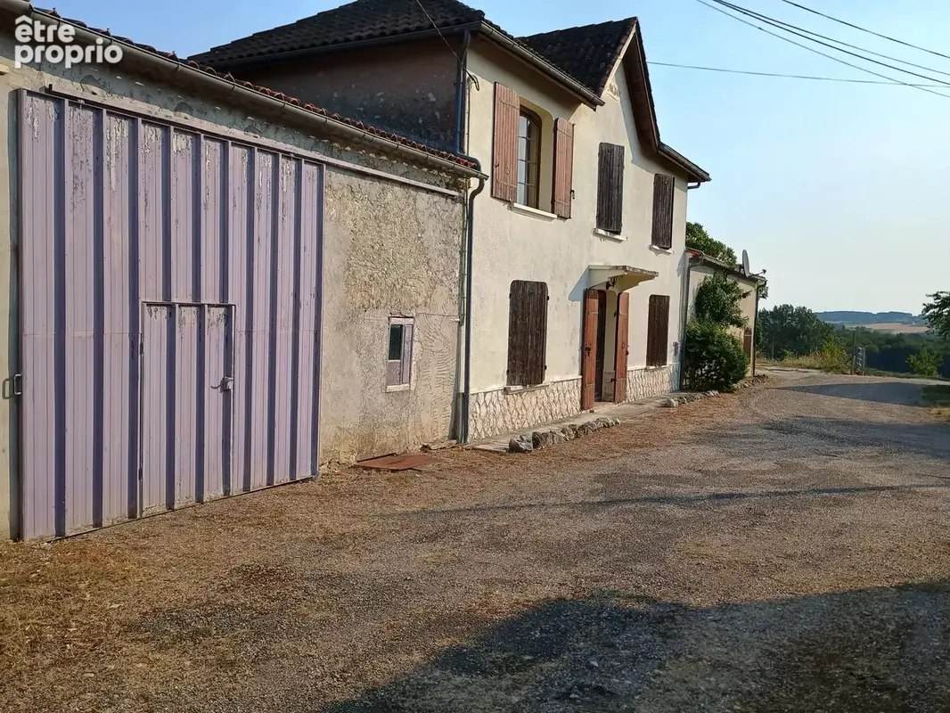 Charmante Maison de Campagne avec Dépendance de 116 m², Piscine et Vue Panoramique - photo 17