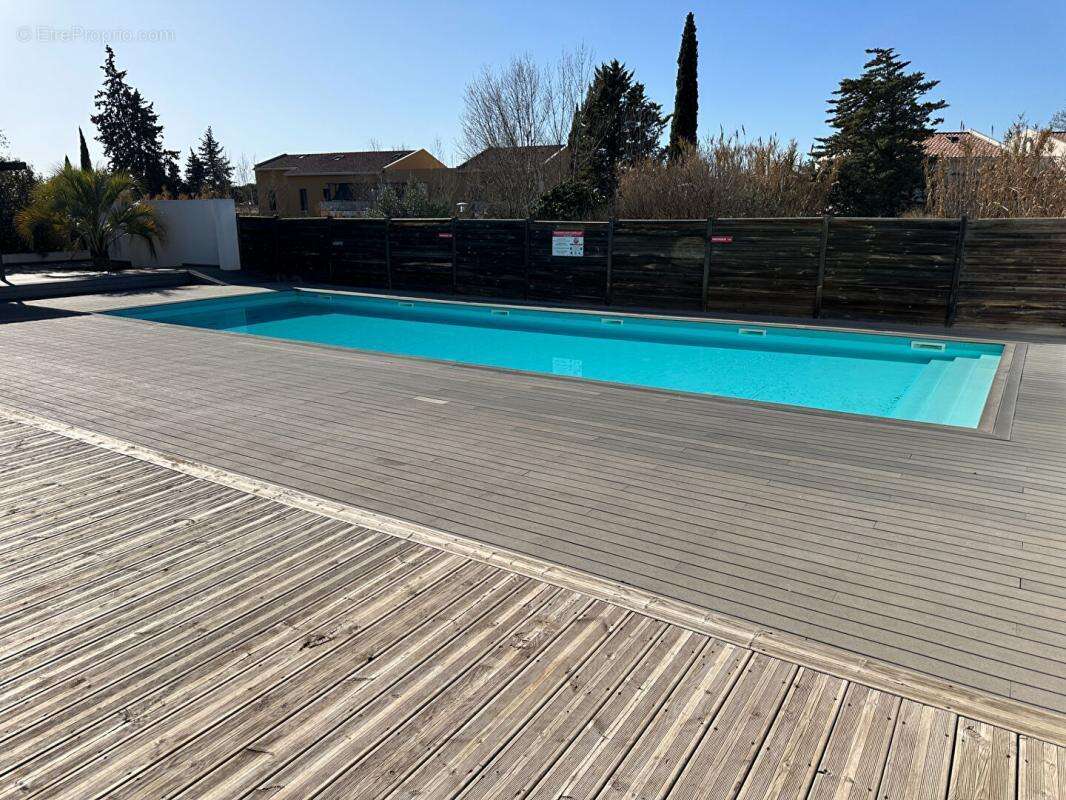 Appartement à EGUILLES