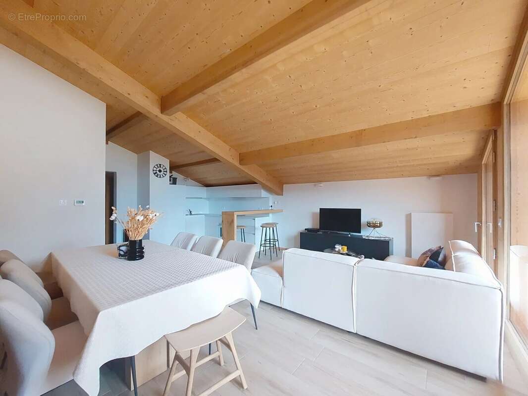 Appartement à CHATEL