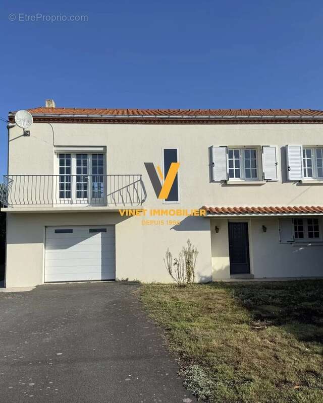 Maison à LES SORINIERES