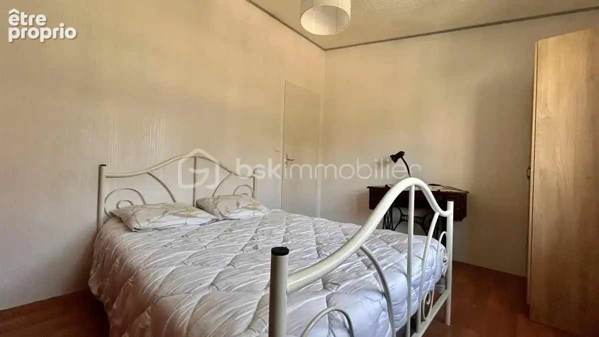 Maison mitoyenne T5 de 95 m² avec jardin  – Rue Lucien-Sampaix, Échirolles - photo 7