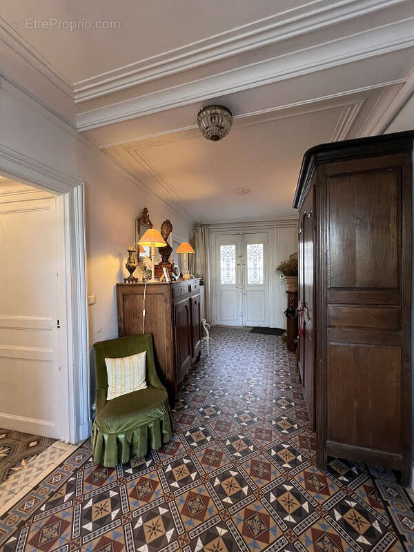 CHERISY - 10 minutes de HOUDAN - Maison Bourgeoise du XIXème siècle avec jardin et dépendances - photo 13
