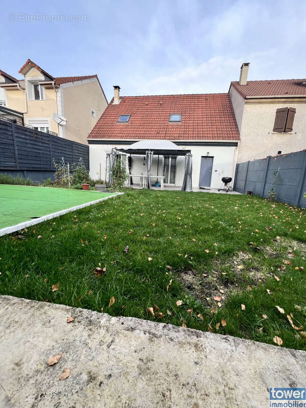 Maison à DRANCY