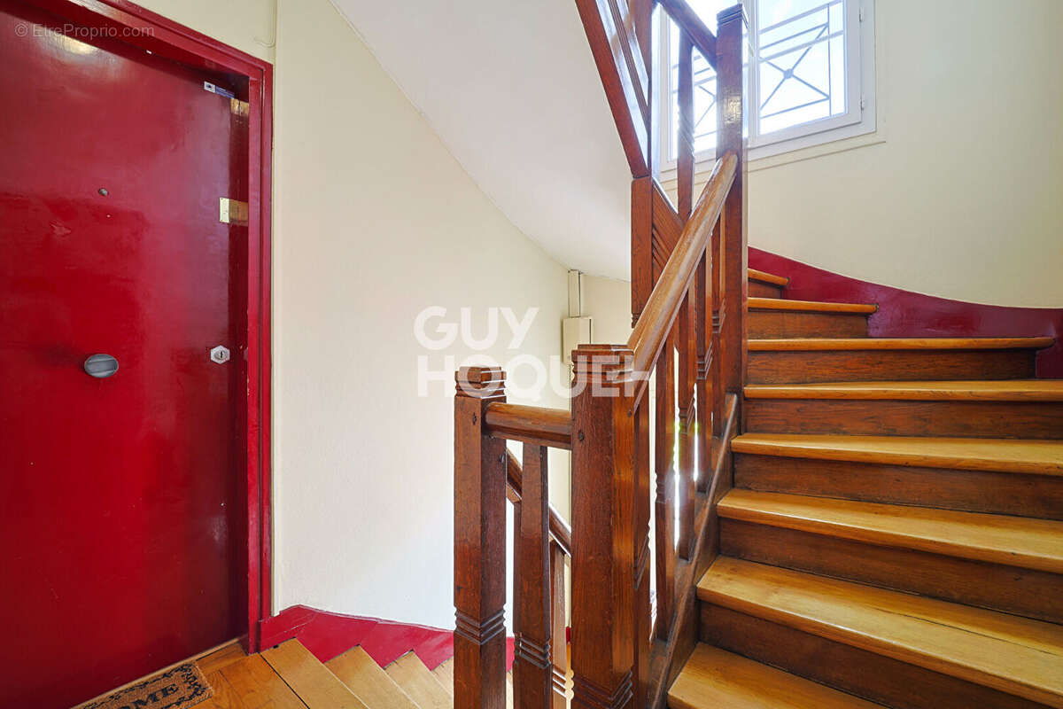 Appartement à ISSY-LES-MOULINEAUX