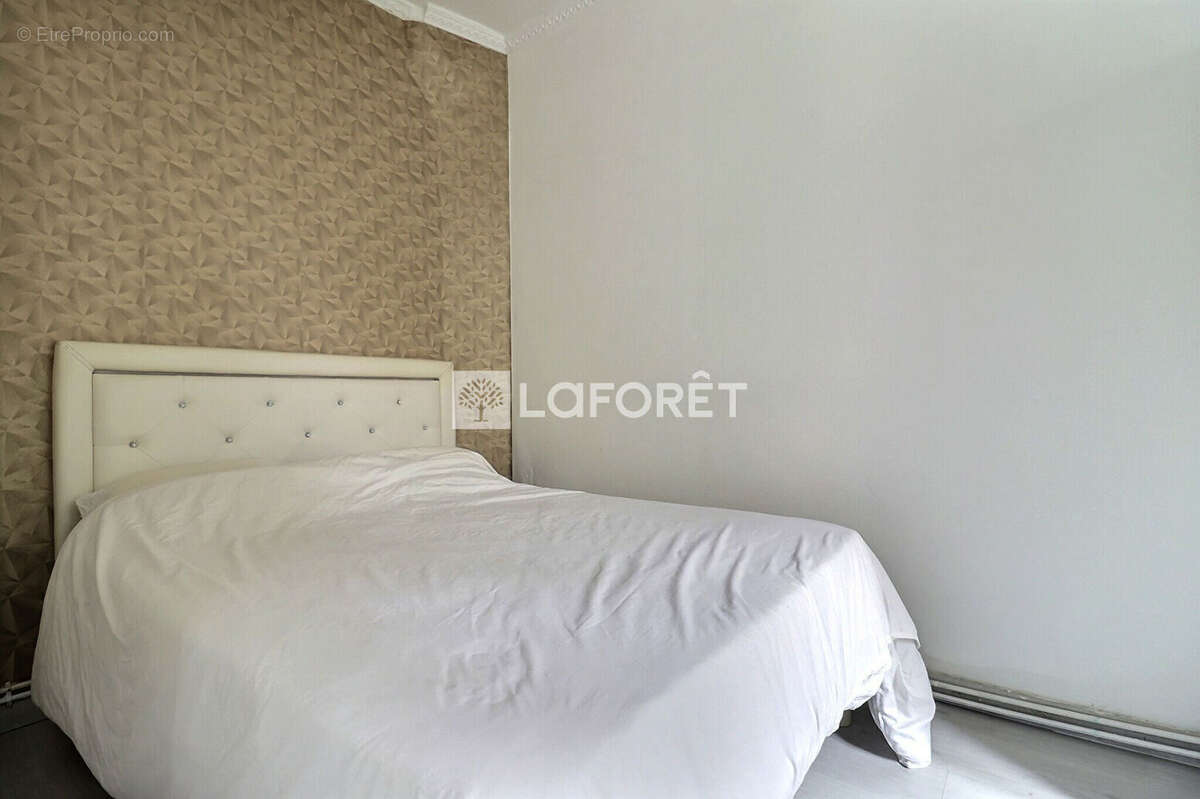 Appartement à L&#039;ILE-SAINT-DENIS