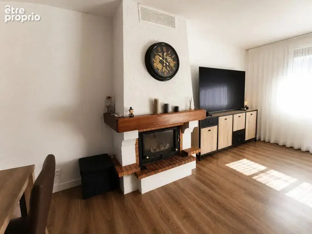 4 chambres et plein  de soleil pour cette maison au pontet - photo 2