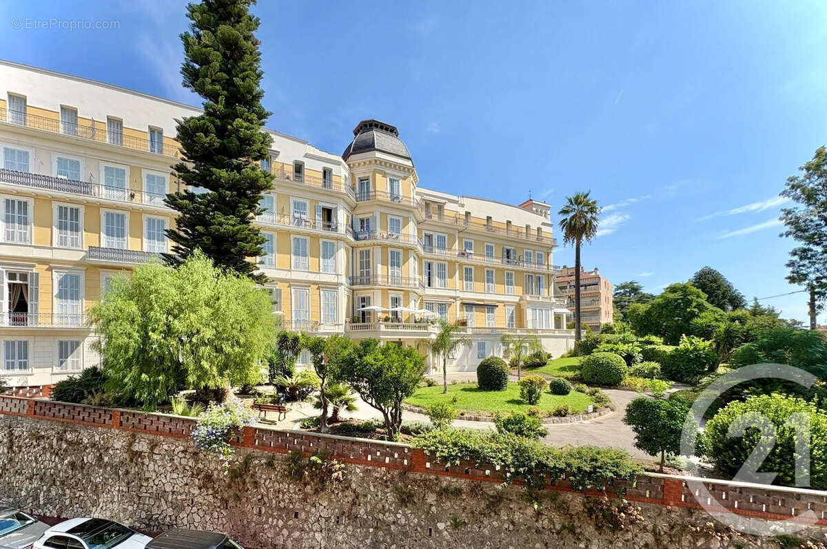 Appartement 73 m² à Menton  - photo 6