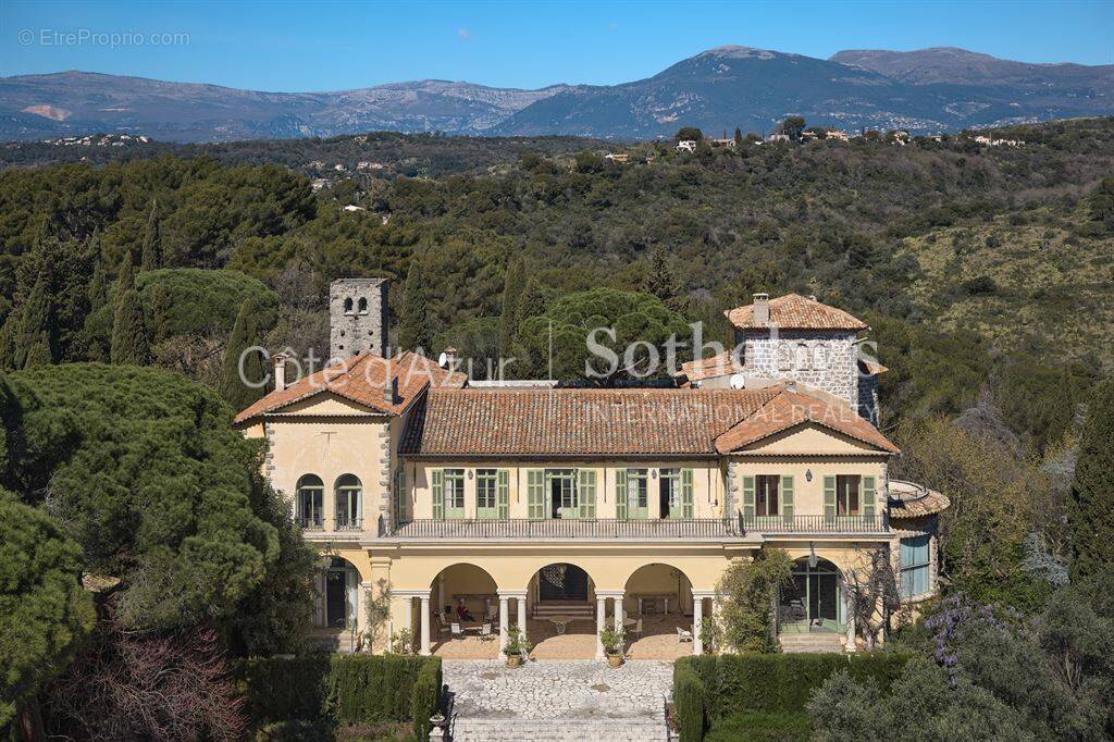 Maison à BIOT