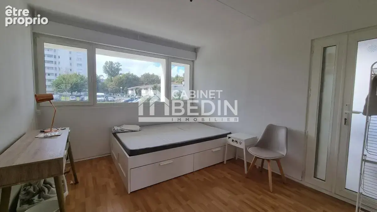 Appartement 105 m² à Merignac  - photo 3